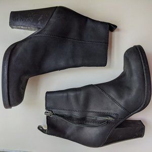 ACNE Pistol Boots